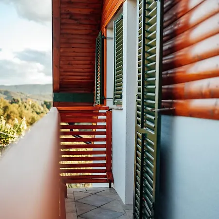 Cozy Family Place 'hisa Grozdek' - 40a *