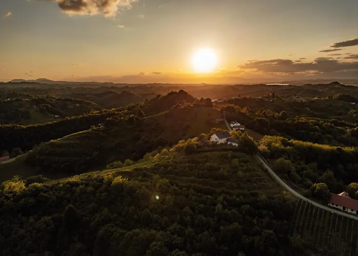 度假居 Cozy Family Place 'hisa Grozdek' - 40a *