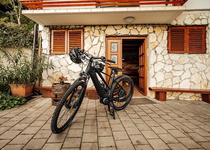 Cozy Family Place 'hisa Grozdek' - 40a 度假居