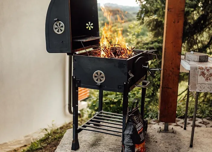 Cozy Family Place 'hisa Grozdek' - 40a 度假居 *