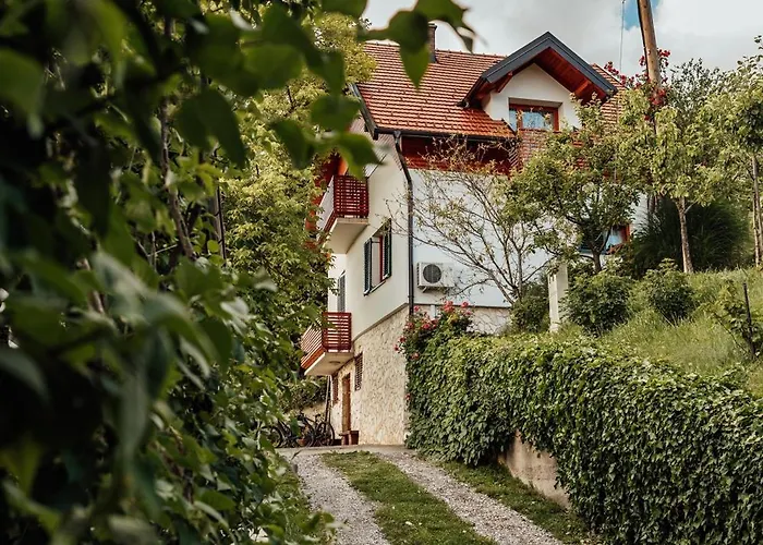 Cozy Family Place 'hisa Grozdek' - 40a 度假居 Gruskovec